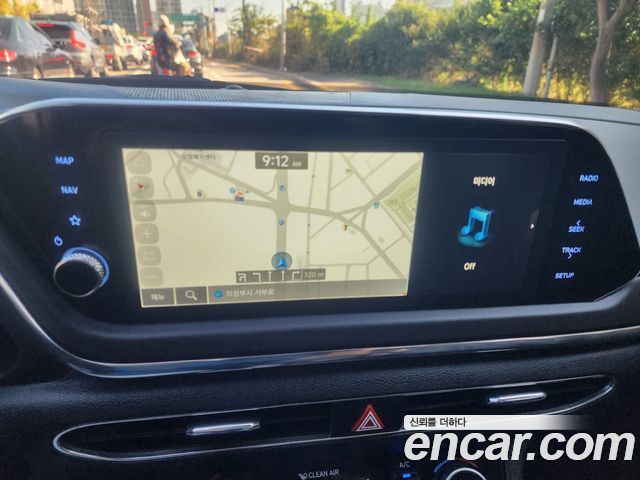 Hyundai Sonata (DN8) 2.0 Premium Plus 2022 — фото 16