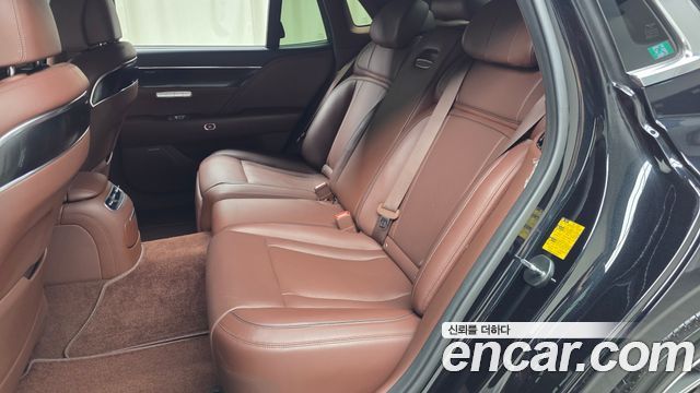 Genesis G90 (RS4) Gasoline 3.5 Turbo AWD 2022 — фото 26