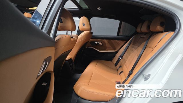 BMW 3 Series (G20) 320i M Sport 2023 — фото 12