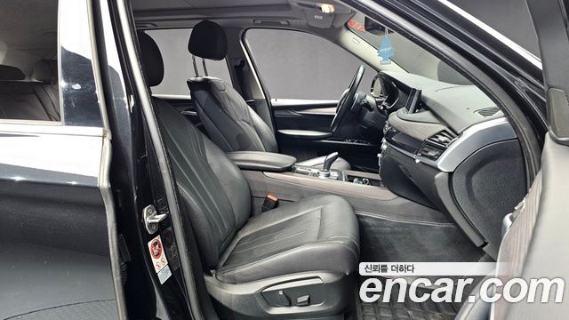 BMW X5 (F15) xDrive 30d 2017 — фото 12