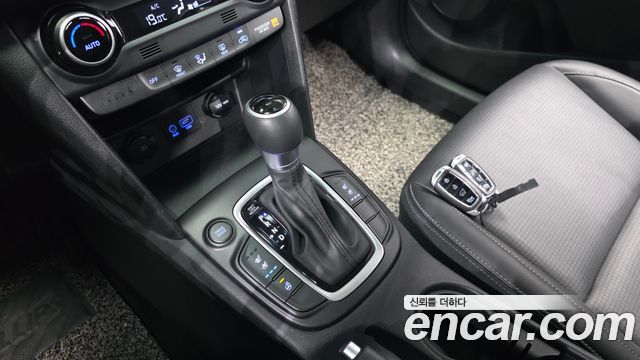 Hyundai Kona 1.6 Turbo 2WD Modern Choice 2020 — фото 9