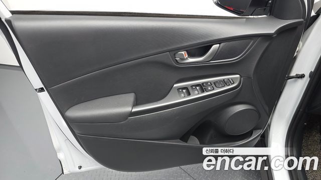 Hyundai Kona 1.6 Turbo 2WD Modern Choice 2020 — фото 24