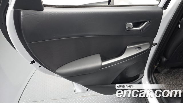 Hyundai Kona 1.6 Turbo 2WD Modern Choice 2020 — фото 25