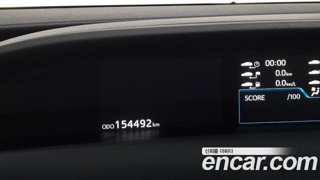 Toyota Prius (IV) 1.8 E 2017 — фото 8