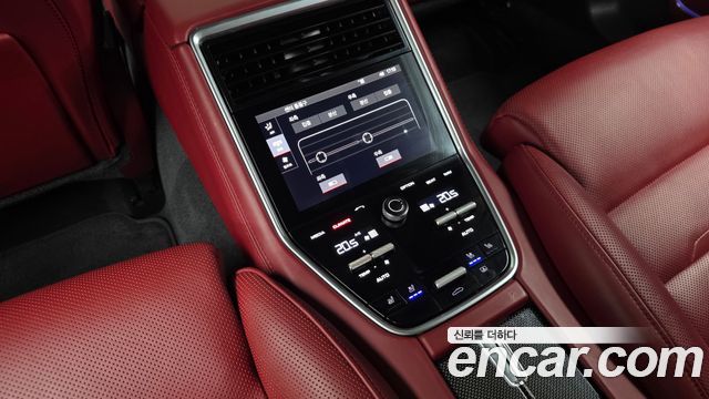 Porsche Panamera (971) 3.0 AWD 2020 — фото 19