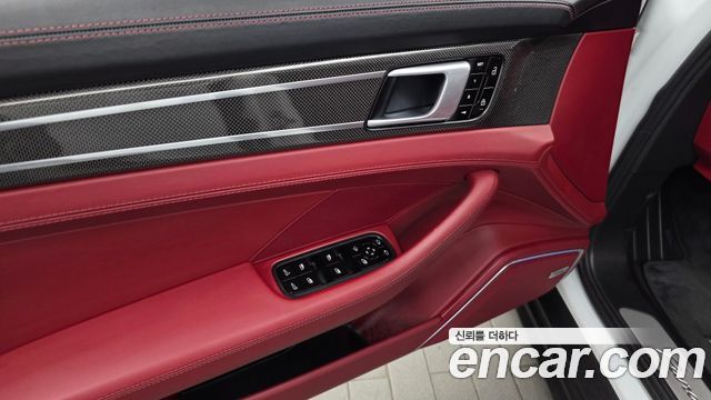 Porsche Panamera (971) 3.0 AWD 2020 — фото 28