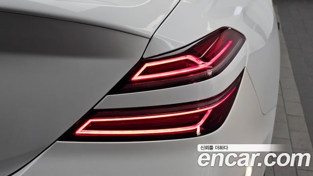 Genesis G70 Gasoline 2.0T 2WD 2022 — фото 23