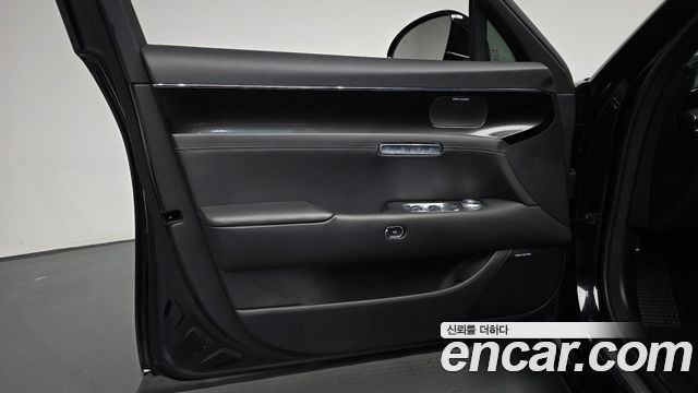Genesis G90 (RS4) Gasoline 3.5 Turbo AWD 2022 — фото 24