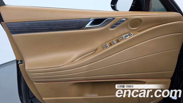 Genesis G80 (RG3) Gasoline 2.5 Turbo AWD 2026 — фото 24