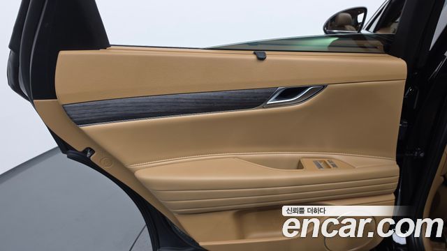 Genesis G80 (RG3) Gasoline 2.5 Turbo AWD 2026 — фото 25