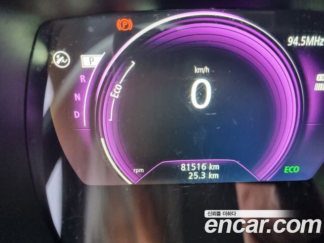 Renault Korea QM6 Diesel 2WD RE Signature 2017 — фото 23