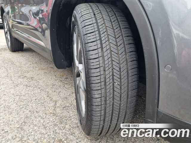 Renault Korea QM6 Diesel 2WD RE Signature 2017 — фото 24