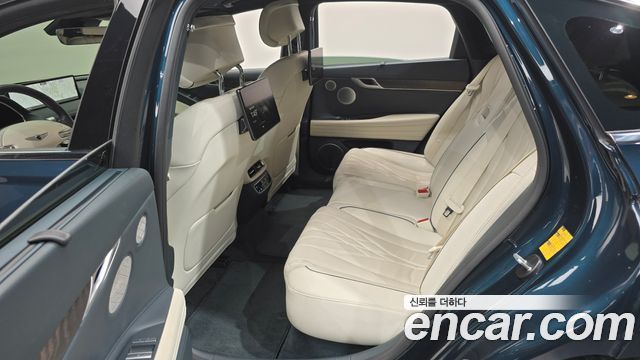 Genesis Electrified G80 (RG3) e-AWD 2023 — фото 15