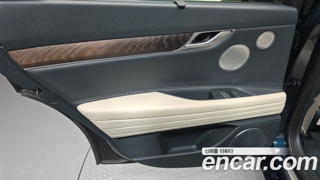 Genesis Electrified G80 (RG3) e-AWD 2023 — фото 31