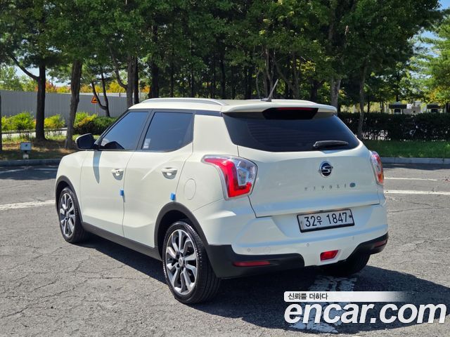 KG Mobility (SsangYong) Tivoli Diesel VX 2WD 2016 — фото 4