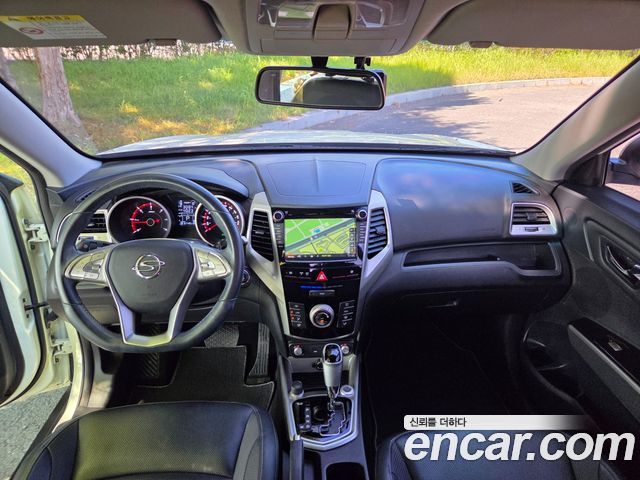 KG Mobility (SsangYong) Tivoli Diesel VX 2WD 2016 — фото 7