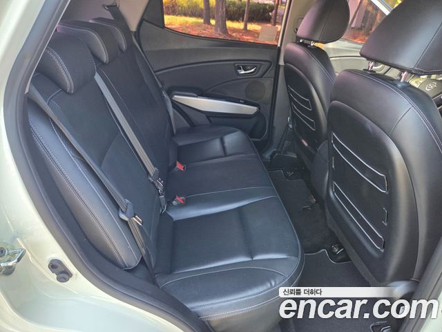 KG Mobility (SsangYong) Tivoli Diesel VX 2WD 2016 — фото 17
