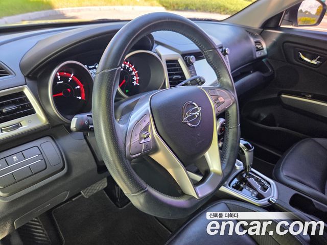 KG Mobility (SsangYong) Tivoli Diesel VX 2WD 2016 — фото 19