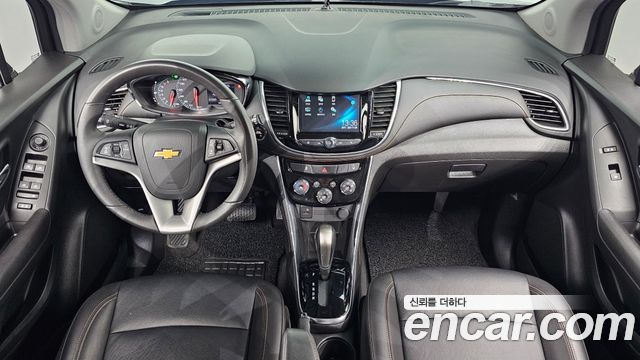 Chevrolet Trax 1.4 Blade 2018 — фото 7
