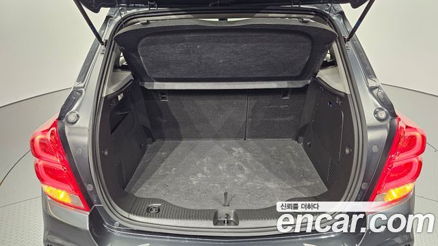 Chevrolet Trax 1.4 Blade 2018 — фото 20