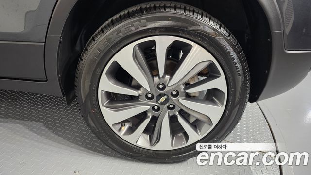 Chevrolet Trax 1.4 Blade 2018 — фото 21