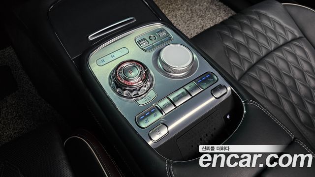 Genesis G90 (RS4) Gasoline 3.5 Turbo e-S/C AWD LWB 2023 — фото 9
