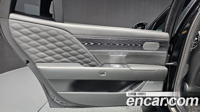 Genesis G90 (RS4) Gasoline 3.5 Turbo e-S/C AWD LWB 2023 — фото 25