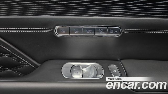 Genesis G90 (RS4) Gasoline 3.5 Turbo e-S/C AWD LWB 2023 — фото 35