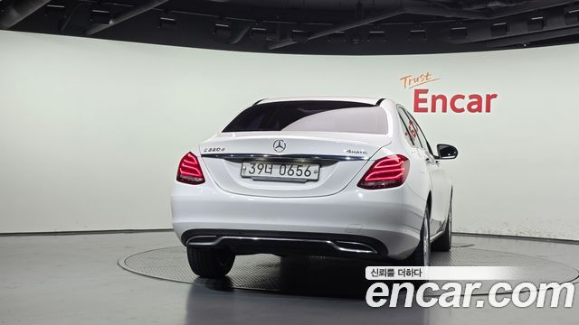 Mercedes-Benz C-Class (W205) C220 d 4MATIC 2016 — фото 4