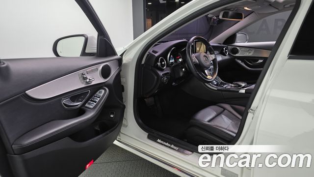 Mercedes-Benz C-Class (W205) C220 d 4MATIC 2016 — фото 10