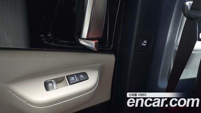 Kia Carnival (IV) HEV 9seater Gravity 2025 — фото 29
