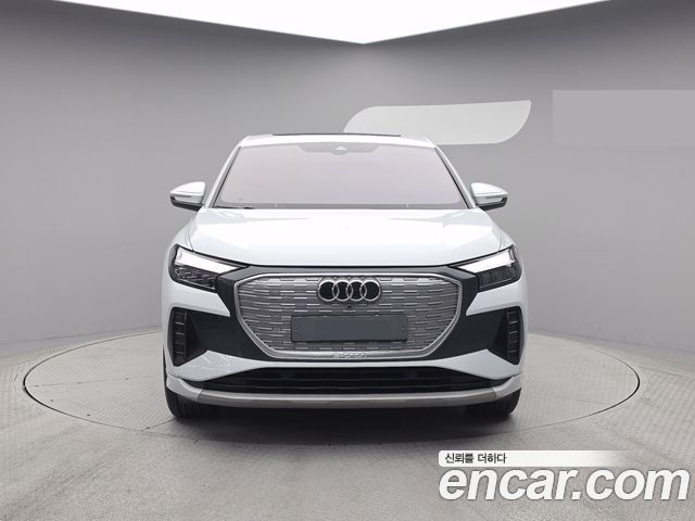 Audi Q4 e-tron (F4) 40 Sportback 2023 — фото 3