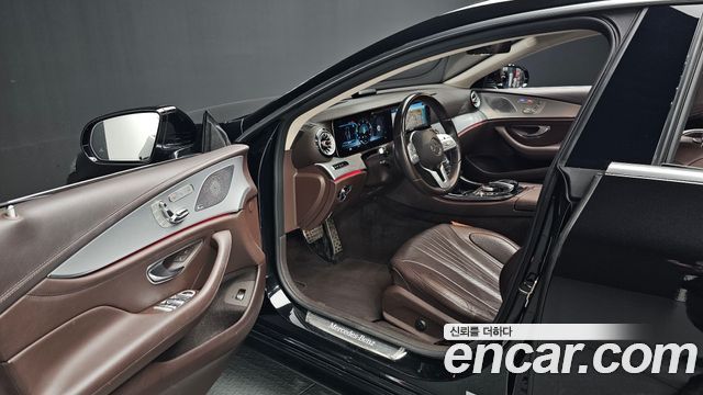 Mercedes-Benz CLS-Class (C257) CLS400d 4MATIC 2019 — фото 10