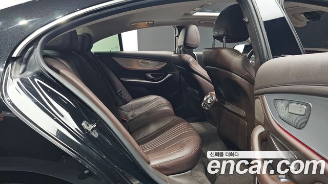Mercedes-Benz CLS-Class (C257) CLS400d 4MATIC 2019 — фото 11