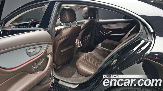 Mercedes-Benz CLS-Class (C257) CLS400d 4MATIC 2019 — фото 12