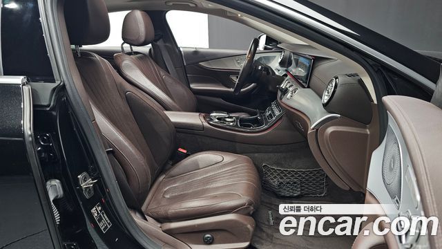 Mercedes-Benz CLS-Class (C257) CLS400d 4MATIC 2019 — фото 26