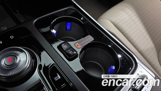 Kia Carnival (IV) HEV 9-Seater Hi-Limousine Signature 2024 — фото 17
