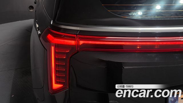 Kia Carnival (IV) HEV 9-Seater Hi-Limousine Signature 2024 — фото 23