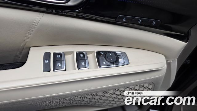 Kia Carnival (IV) HEV 9-Seater Hi-Limousine Signature 2024 — фото 37
