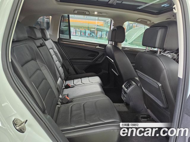 Volkswagen Tiguan (II) 2.0 TDI Prestige 2020 — фото 15