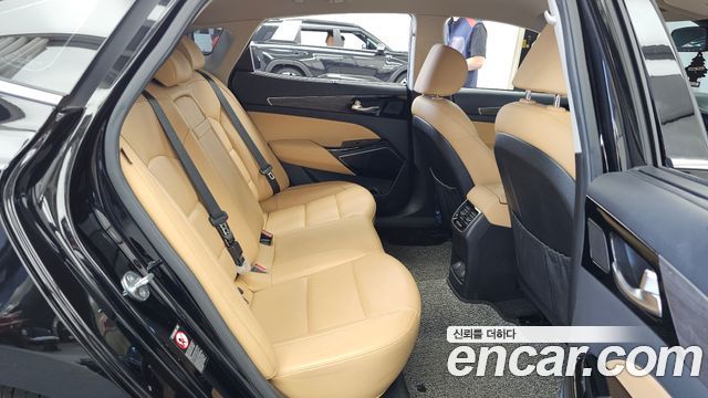 Kia K7 Premier Hybrid Noblesse 2021 — фото 12