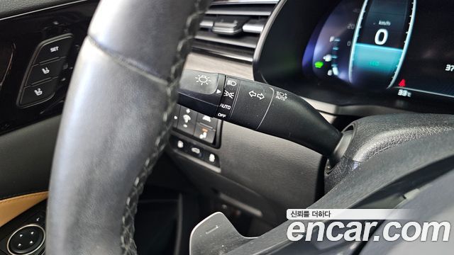 Kia K7 Premier Hybrid Noblesse 2021 — фото 33