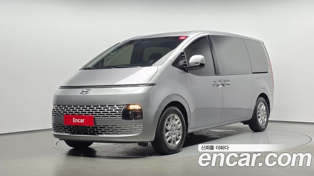 Hyundai Staria Tourer 11-Seater Modern 2023 — фото 1