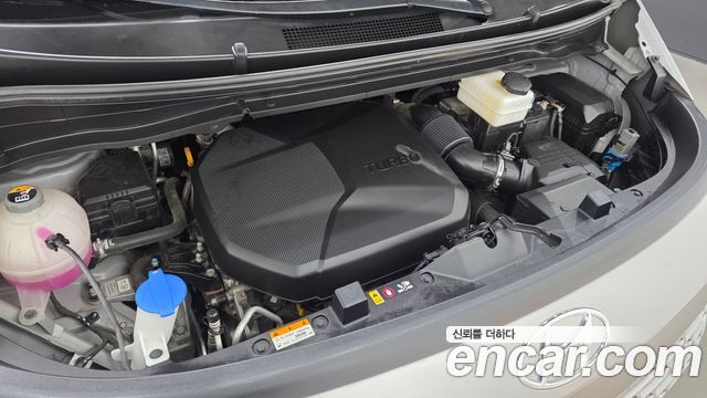 Hyundai Staria Tourer 11-Seater Modern 2023 — фото 6