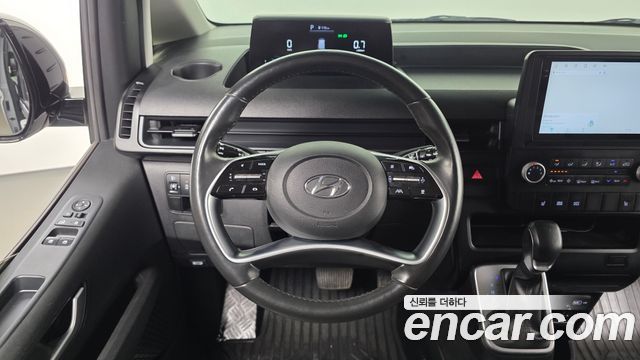 Hyundai Staria Tourer 11-Seater Modern 2023 — фото 13