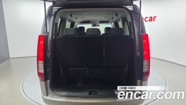 Hyundai Staria Tourer 11-Seater Modern 2023 — фото 20
