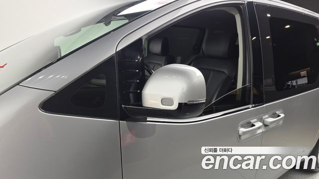 Hyundai Staria Tourer 11-Seater Modern 2023 — фото 30