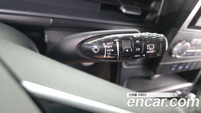 Hyundai Staria Tourer 11-Seater Modern 2023 — фото 34