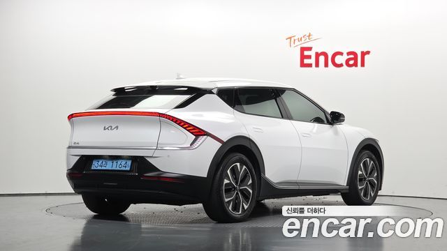 Kia EV6 Long Range Air 2023 — фото 2