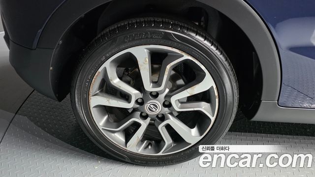 KG Mobility (SsangYong) Tivoli Diesel LX 2WD 2016 — фото 5